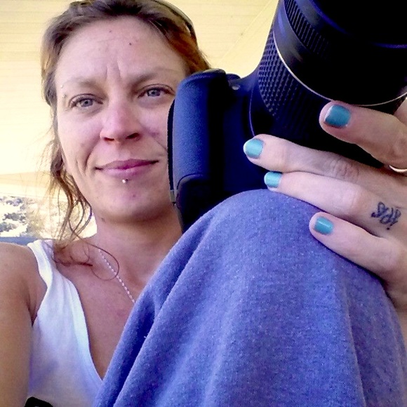 Meet your Posher, CandiChaos! ☮️⚰️🎸📚🦉🎪🦄 - Picture 2 of 6